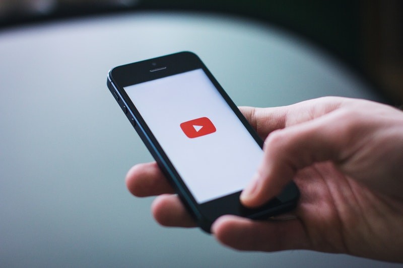 Buying YouTube Subscribers: Top Pros and Cons to Consider | Fancycrave