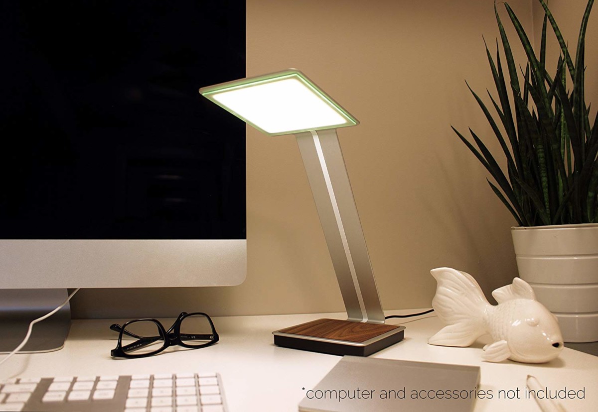 Aerelight Glare-Free OLED Desk Lamp with Wireless Charging