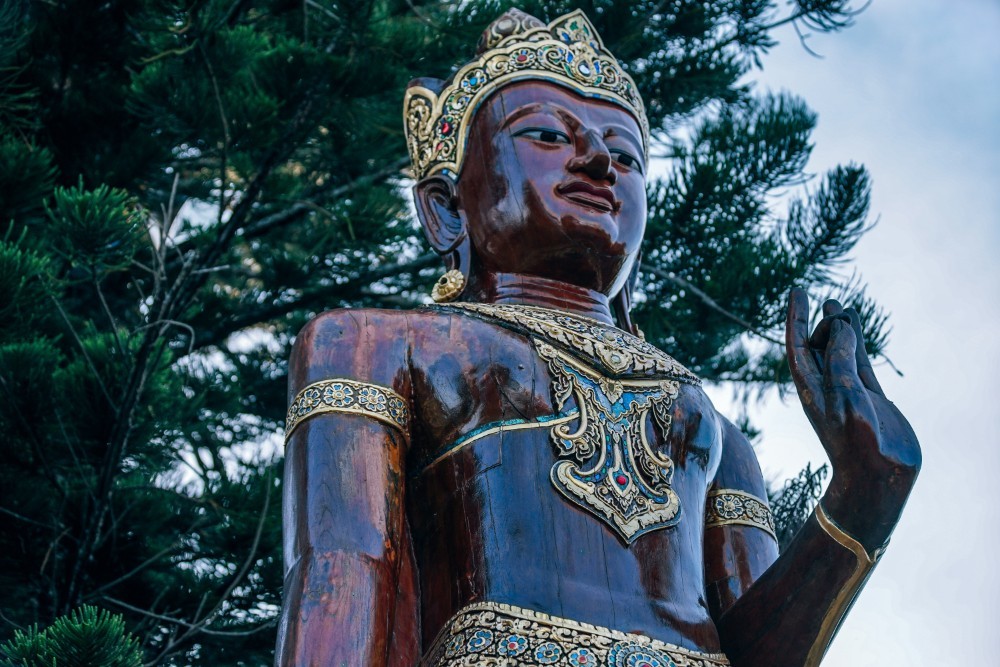 Burgundy Thai Statue Inside Doi Suthep Temple