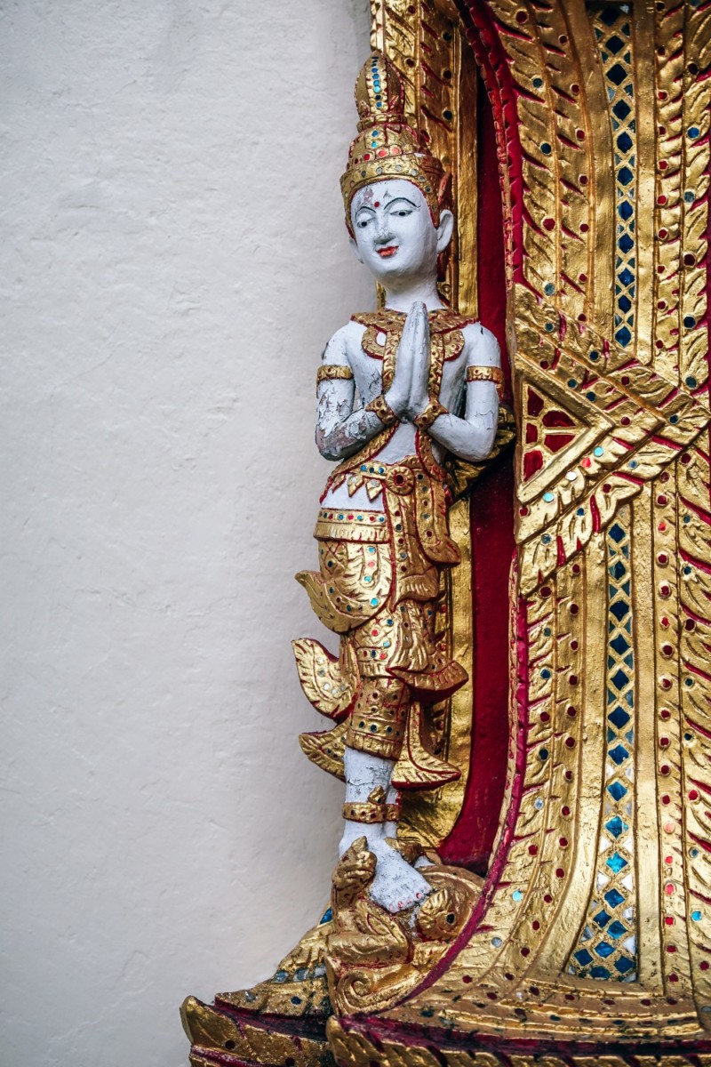 White and Gold Thai Statue at Doi Suthep Temple