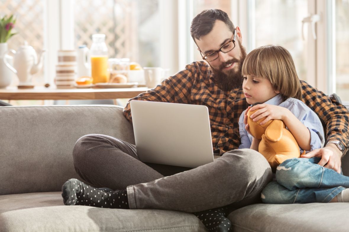 5 Ways to Keep Your Kids Busy While Working From Home