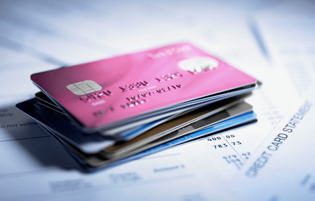 3 Tips to Pay Credit Card Debt Despite a Loss of Income