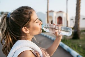 Hydrating in Cold Weather- 8 Tips to Keep You Drinking the Right Amount